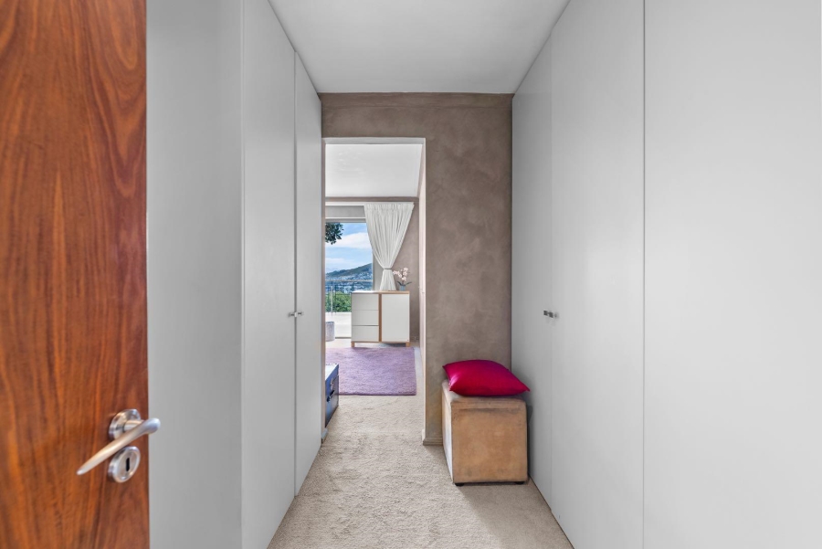 2 Bedroom Property for Sale in Tamboerskloof Western Cape